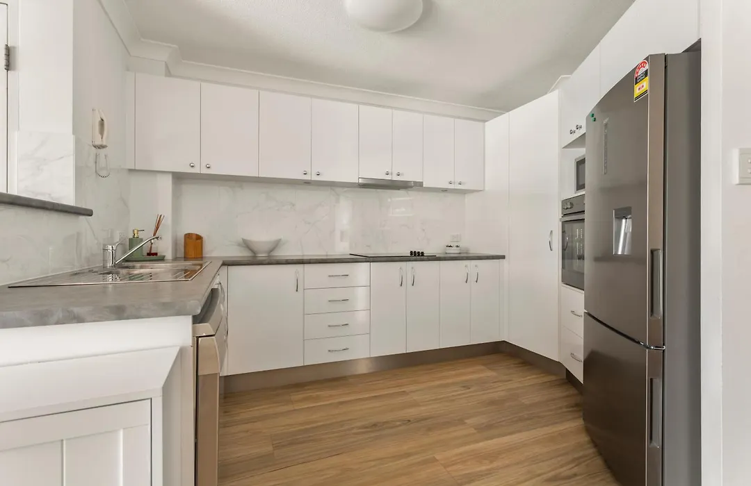 Kirra Palms Holiday Apartments-1