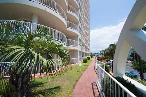 Hotel: Beachcomber International Resort