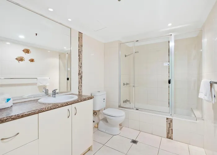 Motel: Aegean Apartments Surfers Paradise